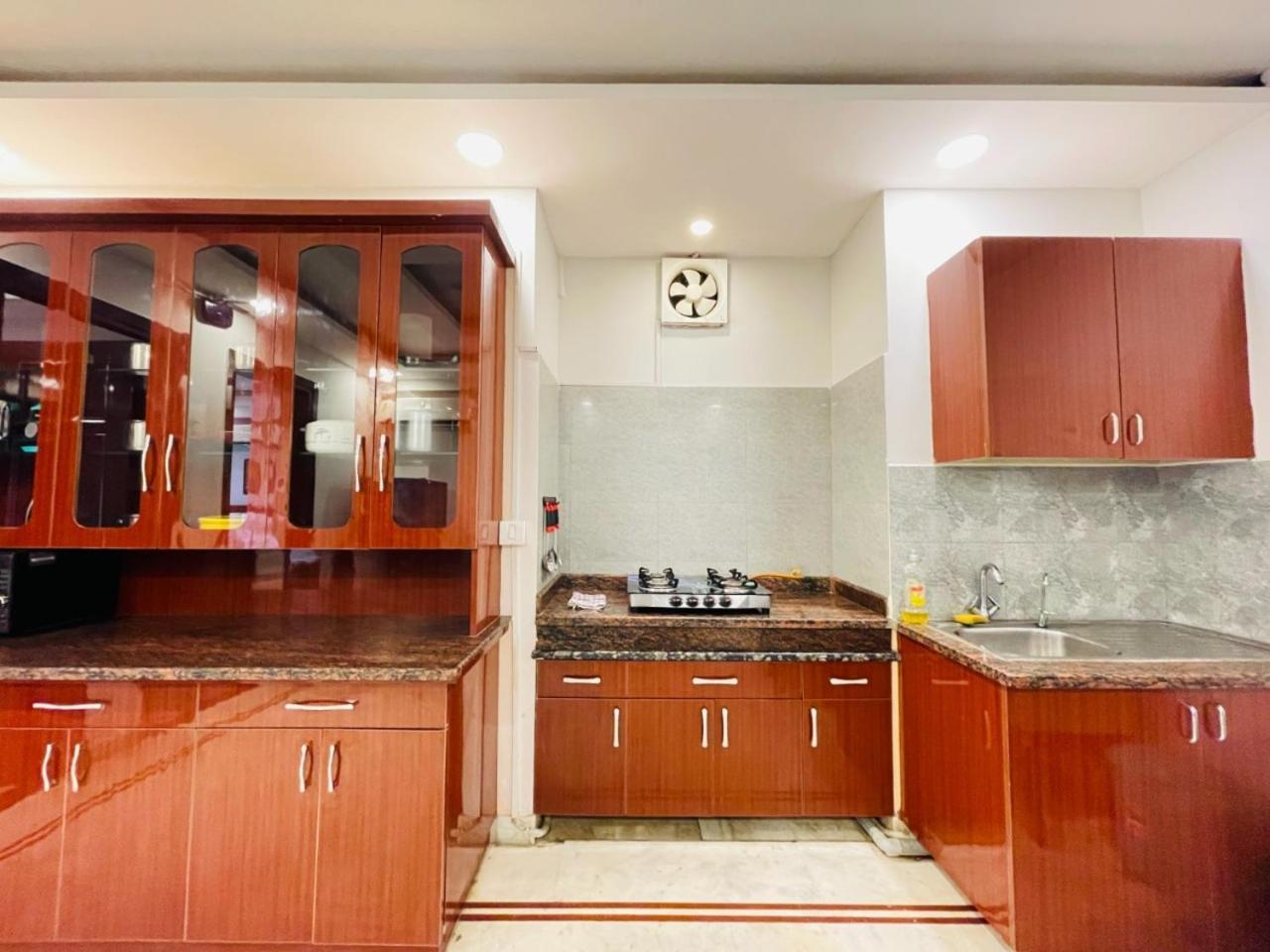 Bedchambers Serviced Apartments, Sector 38 Gurgáon Kültér fotó