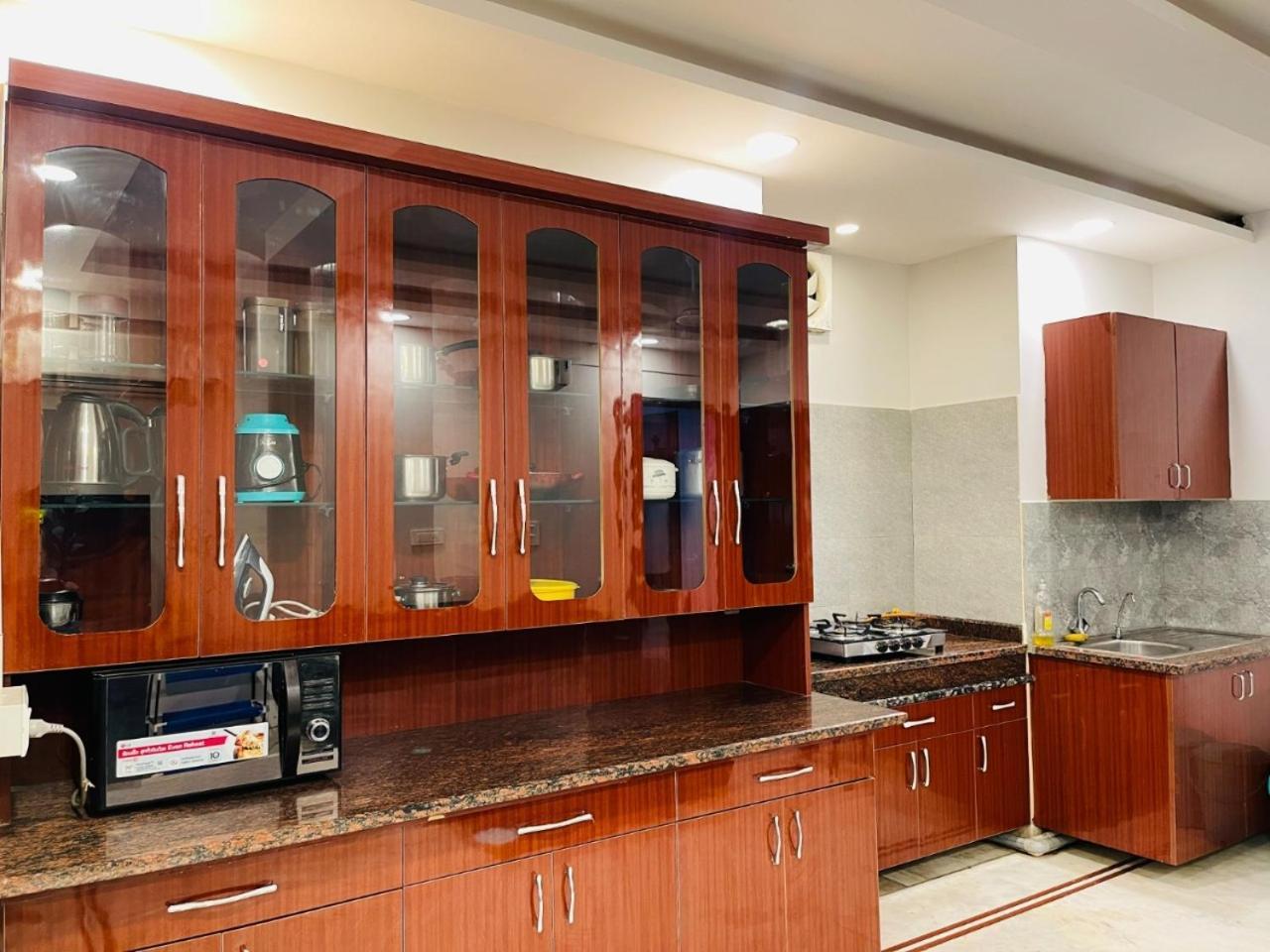 Bedchambers Serviced Apartments, Sector 38 Gurgáon Kültér fotó
